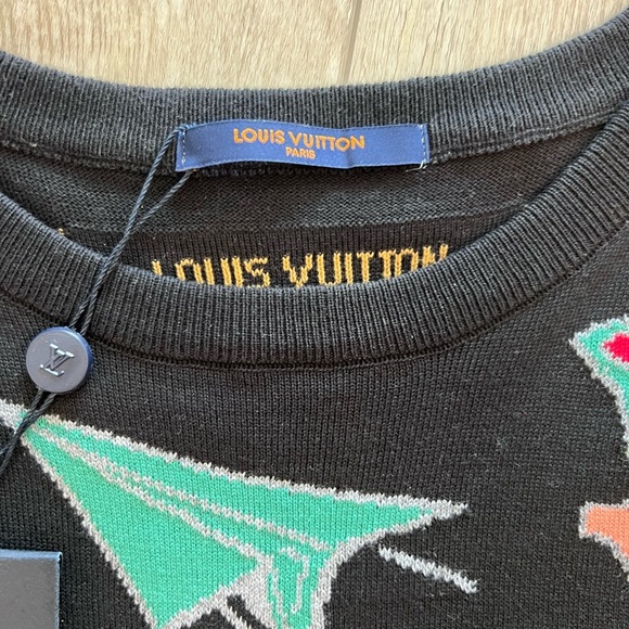 Men’s Louis Vuitton Monogram Comics Intarsia Short-Sleeved Crewneck
Size small - Picture 4 of 7